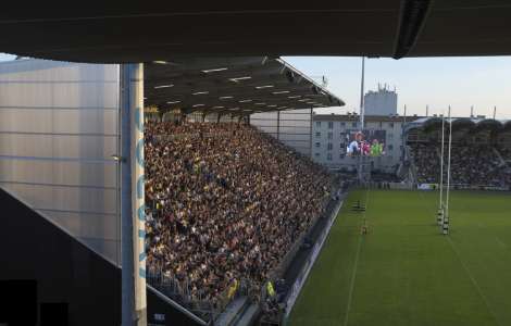 graderío de estadio Marcel Deflandre - La Rochelle