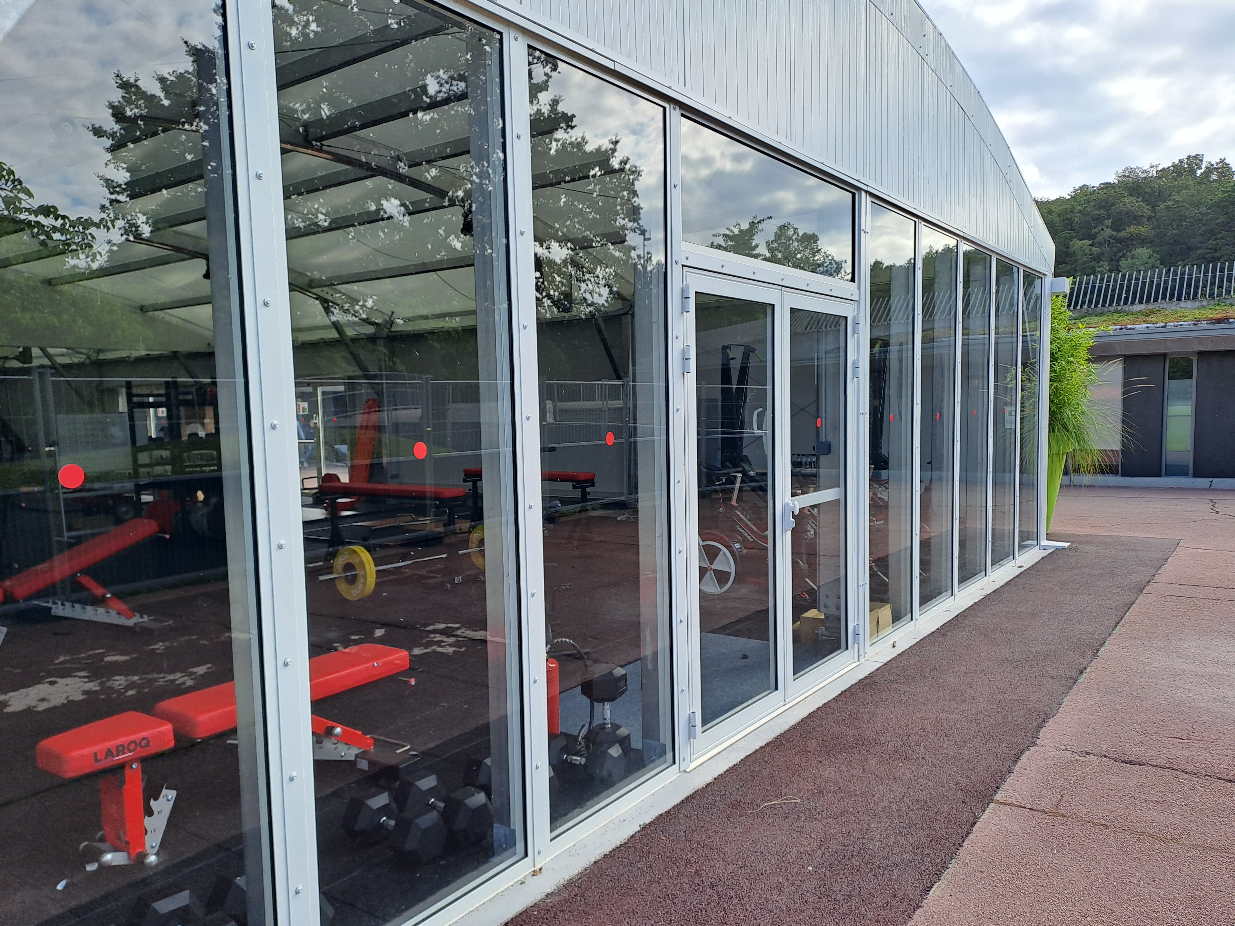 Salle de musculation - Coupe du Monde de Rugby 2023 - bardage verre