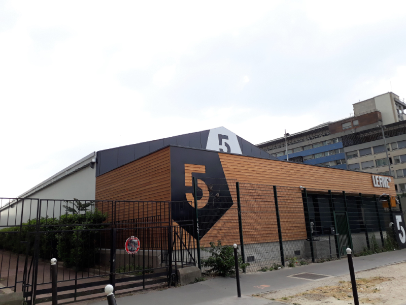 LE FIVE (1) tt.jpg