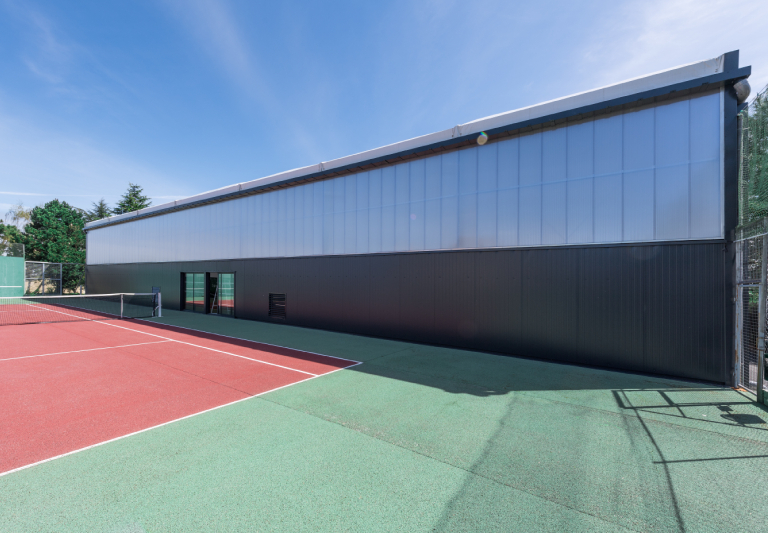 Bâtiment sportif - tennis