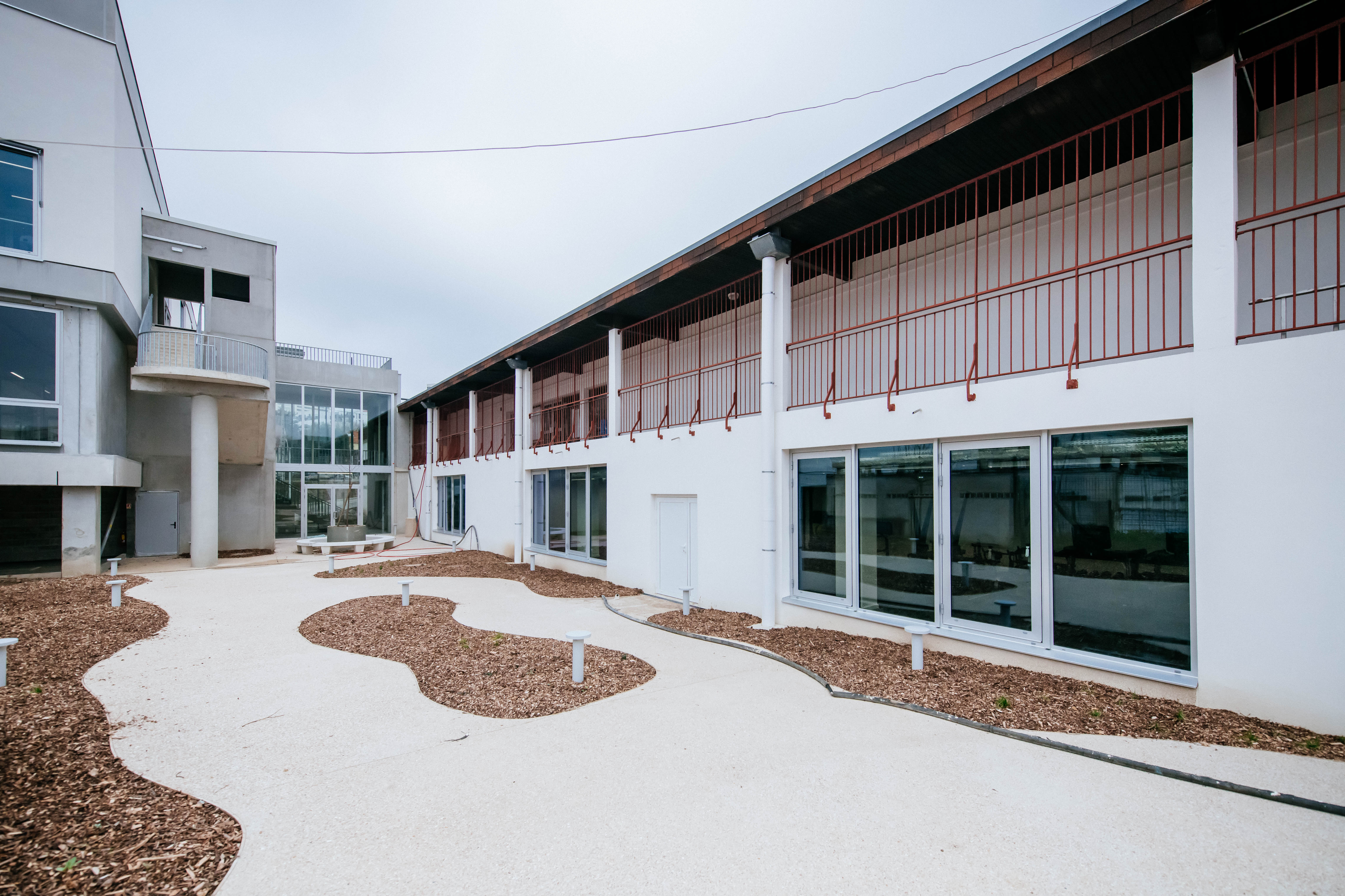 Bourg La Reine - gymnase