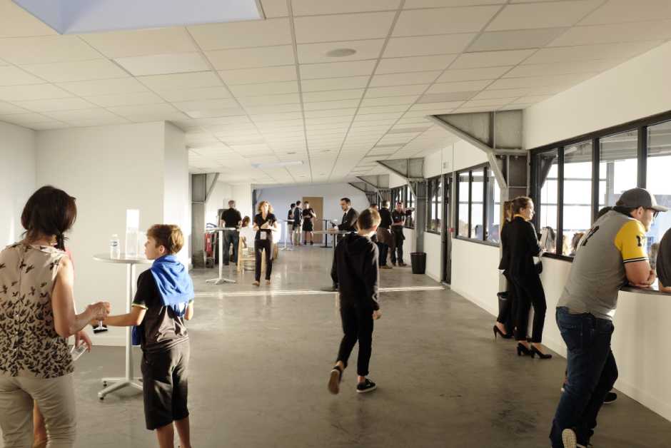 stade-marcel-deflandre-loge-compressor.jpg
