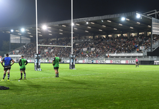 Résultat de recherche d'images pour "stade maurice david aix en provence""