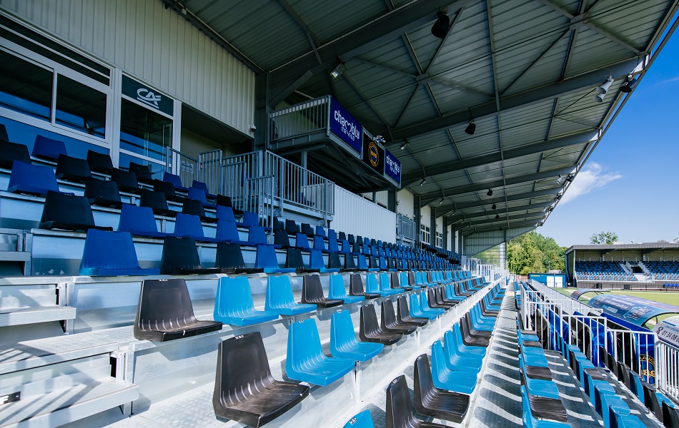 Tribune d'honneur - FC Chambly Oise