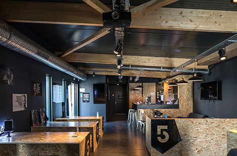 Construction of a sports complex - Football