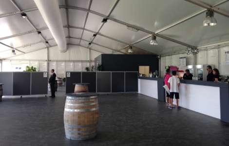 Stade Maurice David - Illustration de l'espace réceptif