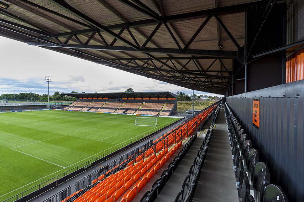 solution flexible, rapide et économique pour votre agrandissement de stade